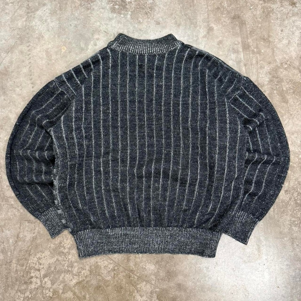 Vintage 90s Sasson Black & Gray 3D Knit Style Abstract Sweater Size L - Picture 2 of 3